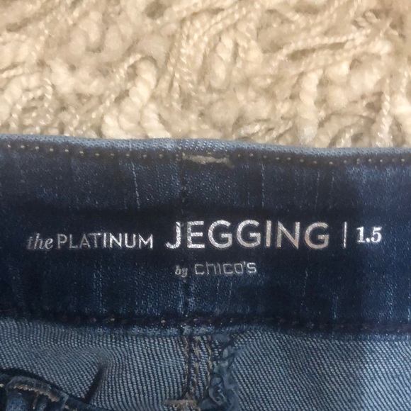 Jeans - Picture 4 of 5